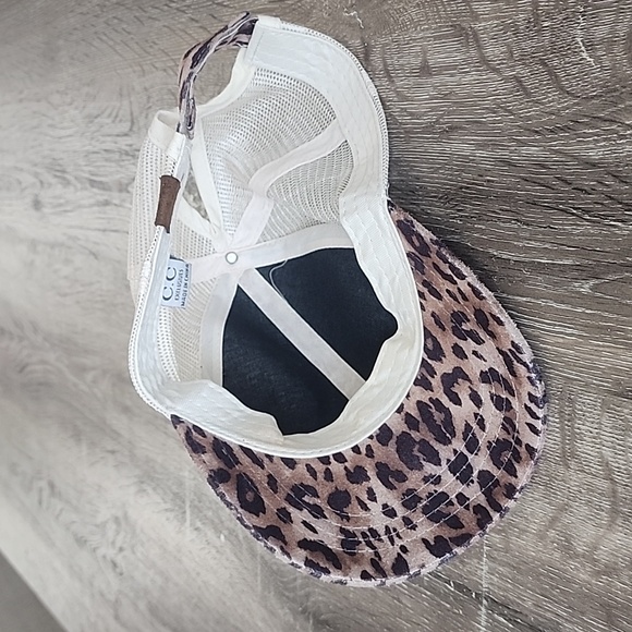 C.C Exclusives Leopard Print Mesh Trucker Dad Hat with Messy Bun Ponytail Hole - Picture 6 of 8